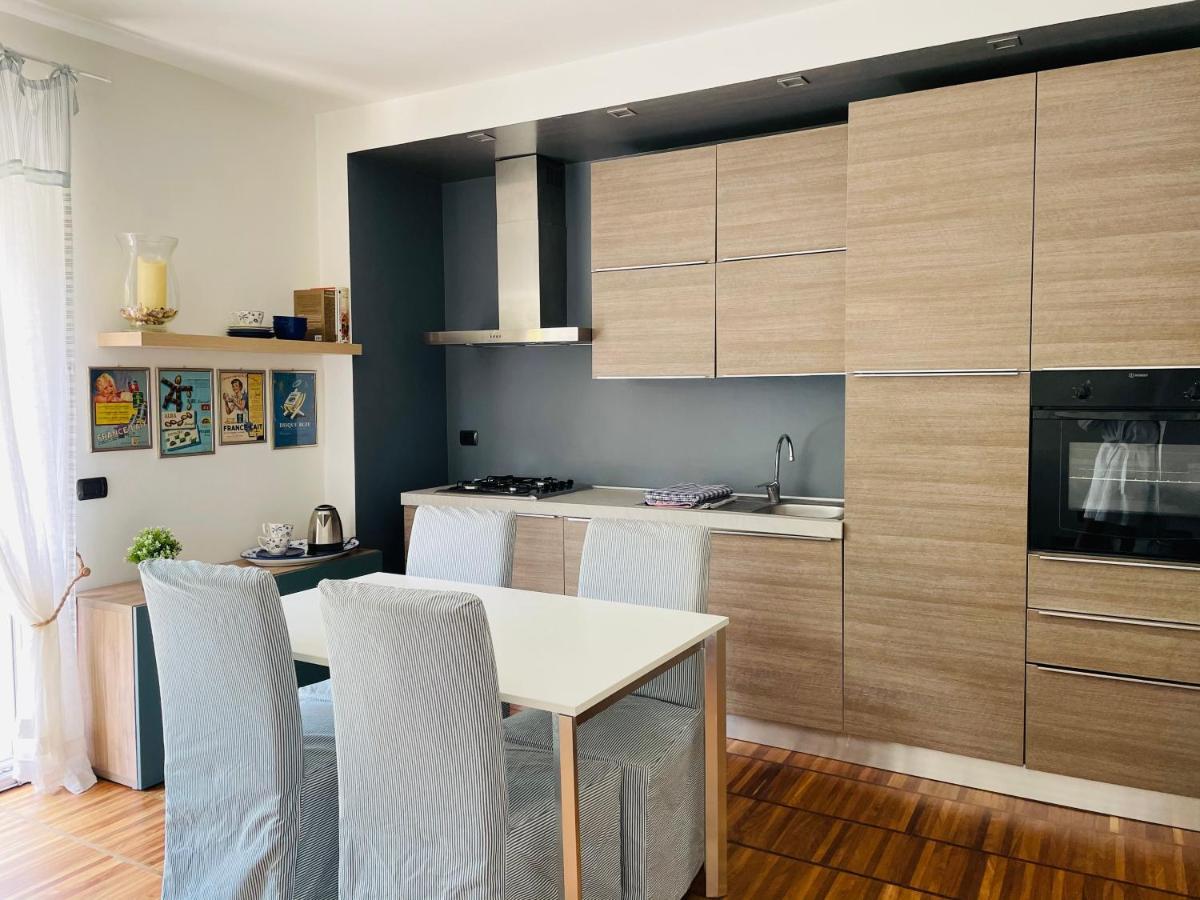 My Humble House -Appartamento In Villa Con Vista Lago Oggiono Екстериор снимка