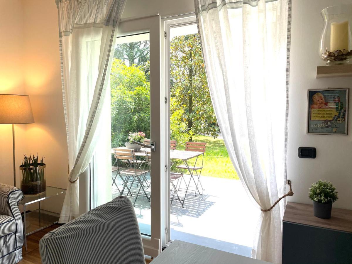 My Humble House -Appartamento In Villa Con Vista Lago Oggiono Екстериор снимка